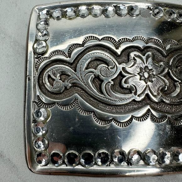 Vintage 1995 Western Rhinestone Belt Buckle Flower Scroll Silver ✨ - Picture 4 of 11